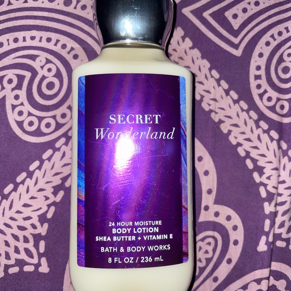 Bath & Body Works Purple Cream Moisturizer